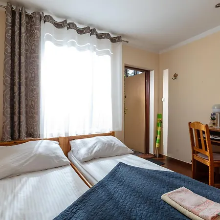 Dom Goscinny W Lesie