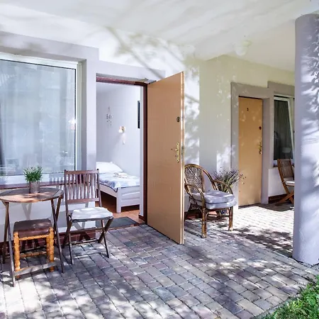 Pensjonat Dom Goscinny W Lesie 3*